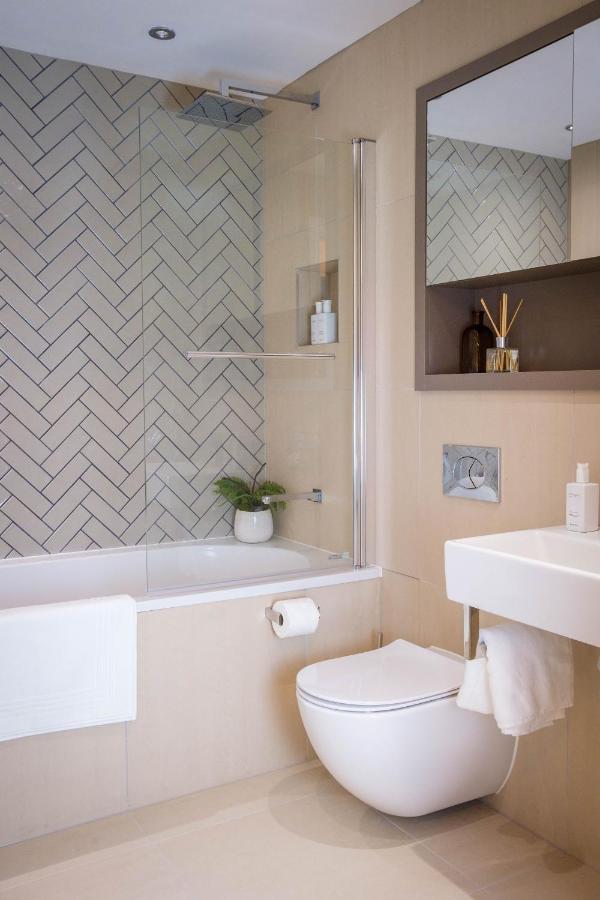 Apartment 21 Hudson Quarter Luxury Apartments-Free Parking 1 Car Йорк Экстерьер фото