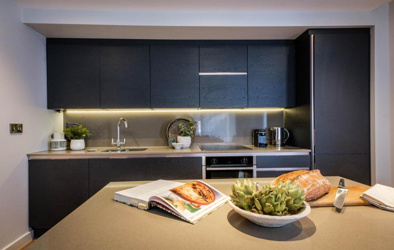 Apartment 21 Hudson Quarter Luxury Apartments-Free Parking 1 Car Йорк Экстерьер фото